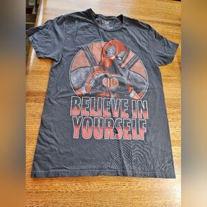 MARVEL Dead Poll Grey Graphic Tee Sz S For Men See Pictures For Details
